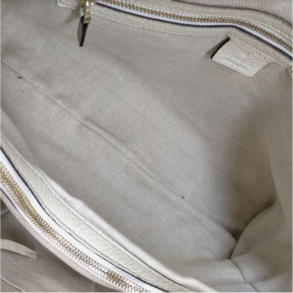 Gucci Cream Pebbled Calfskin Soho Shoulder Bag - Picture 8 of 11